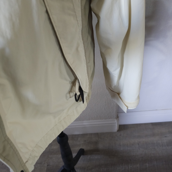 Columbia Women's Cream Jacket - Picture 5 of 7
